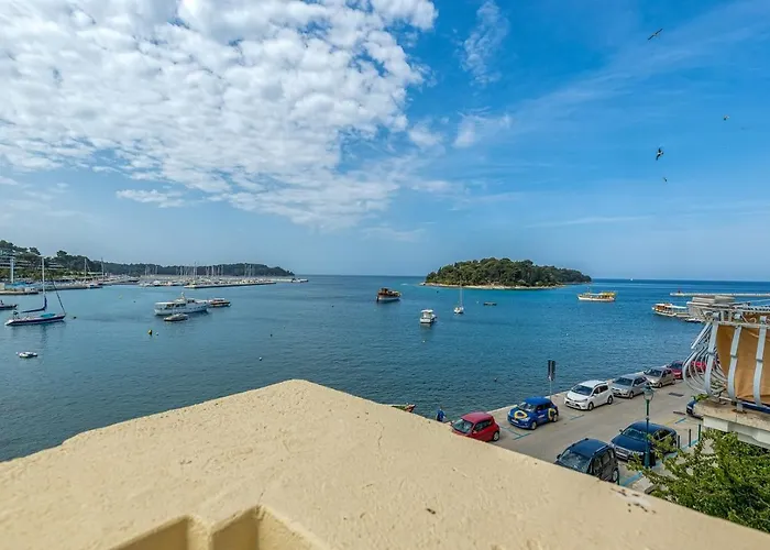 Apartment Viking Rovinj With Sea View