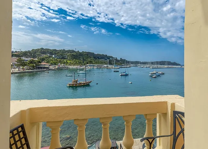 Apartment Viking Rovinj With Sea View
