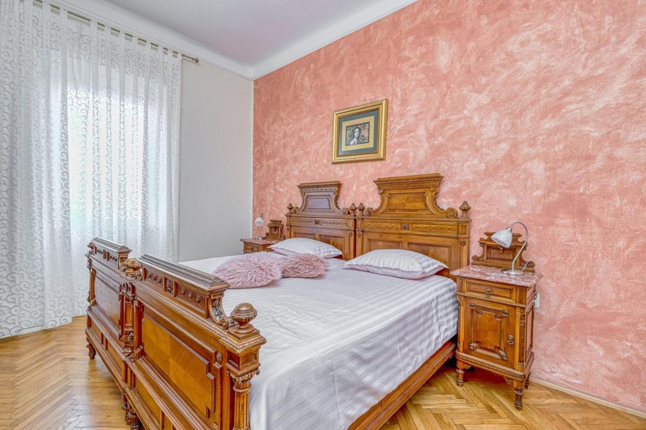 Viking With Sea View Apartment *